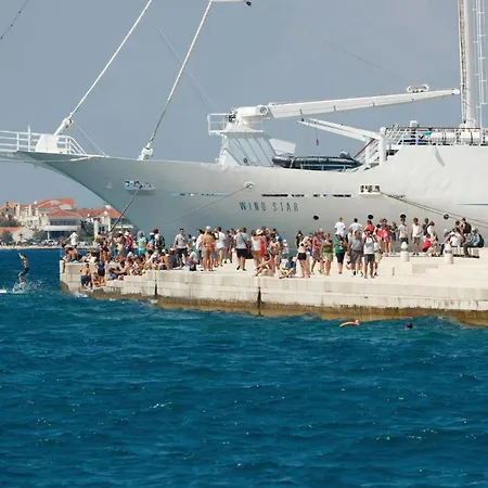 Tatil Evi Stunning In Donji Kasic