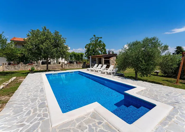 Stunning In Tatil Evi Donji Kasic