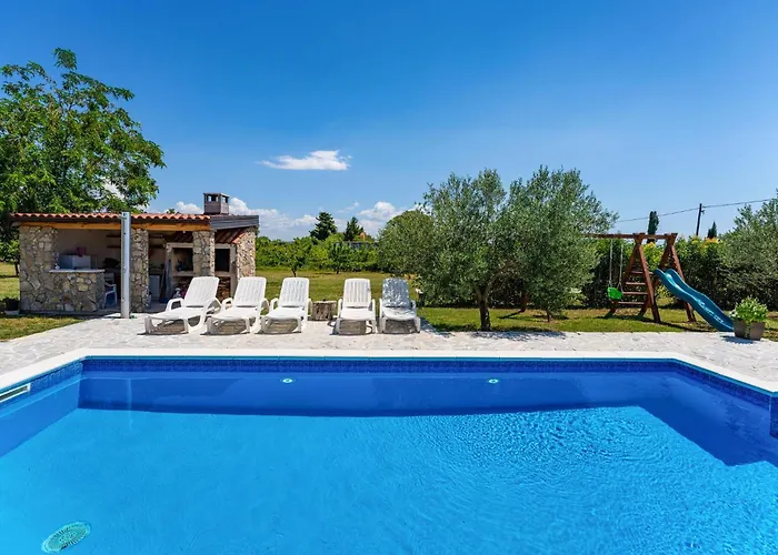 Tatil Evi Stunning In Donji Kasic