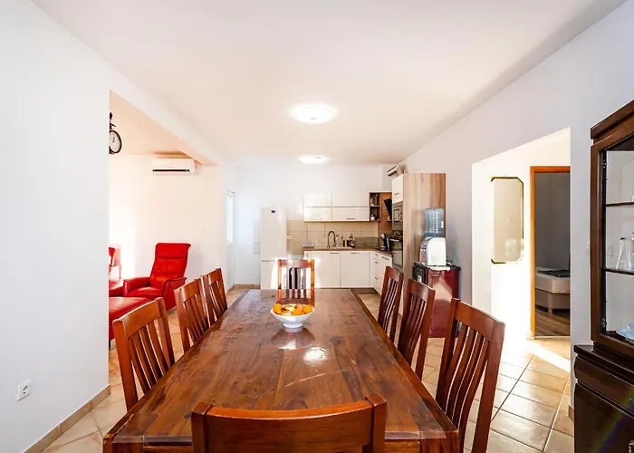 Stunning In * Donji Kasic