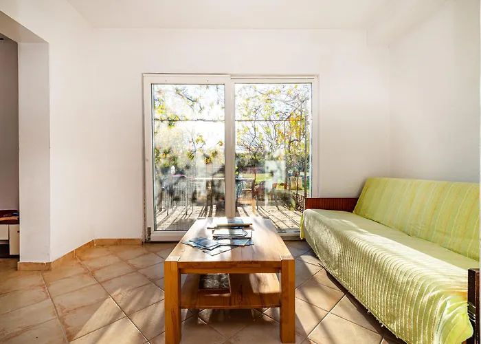 Vakantiehuis Stunning In *